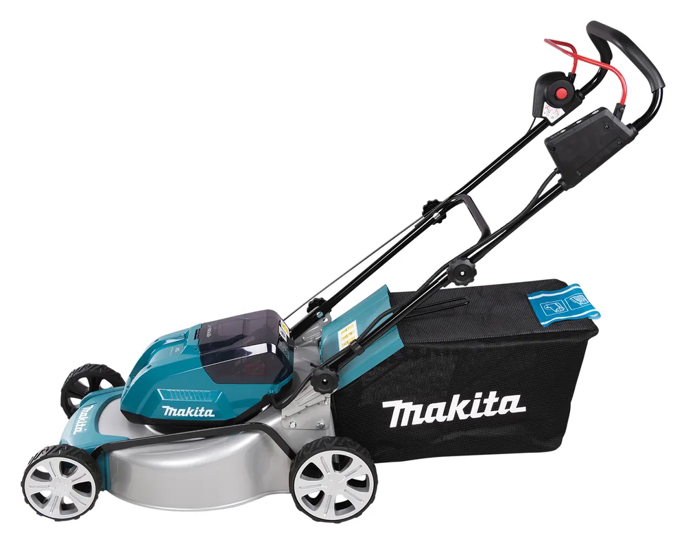 Makita DLM463Z Akku-Rasenmäher mit Fangkorb in Schräg-Heckansicht