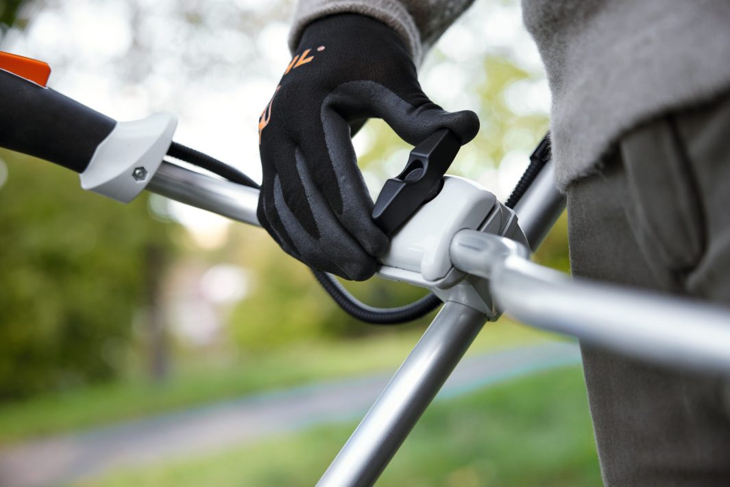 STIHL FSA 120 Akku-Motorsense (Grundgerät) – leiser Profi-Freischneider 36 V, 38 cm Schnitt STIHL FSA 120 Akku-Motorsense (Grundgerät) – leiser Profi-Freischneider 36 V, 38 cm Schnitt