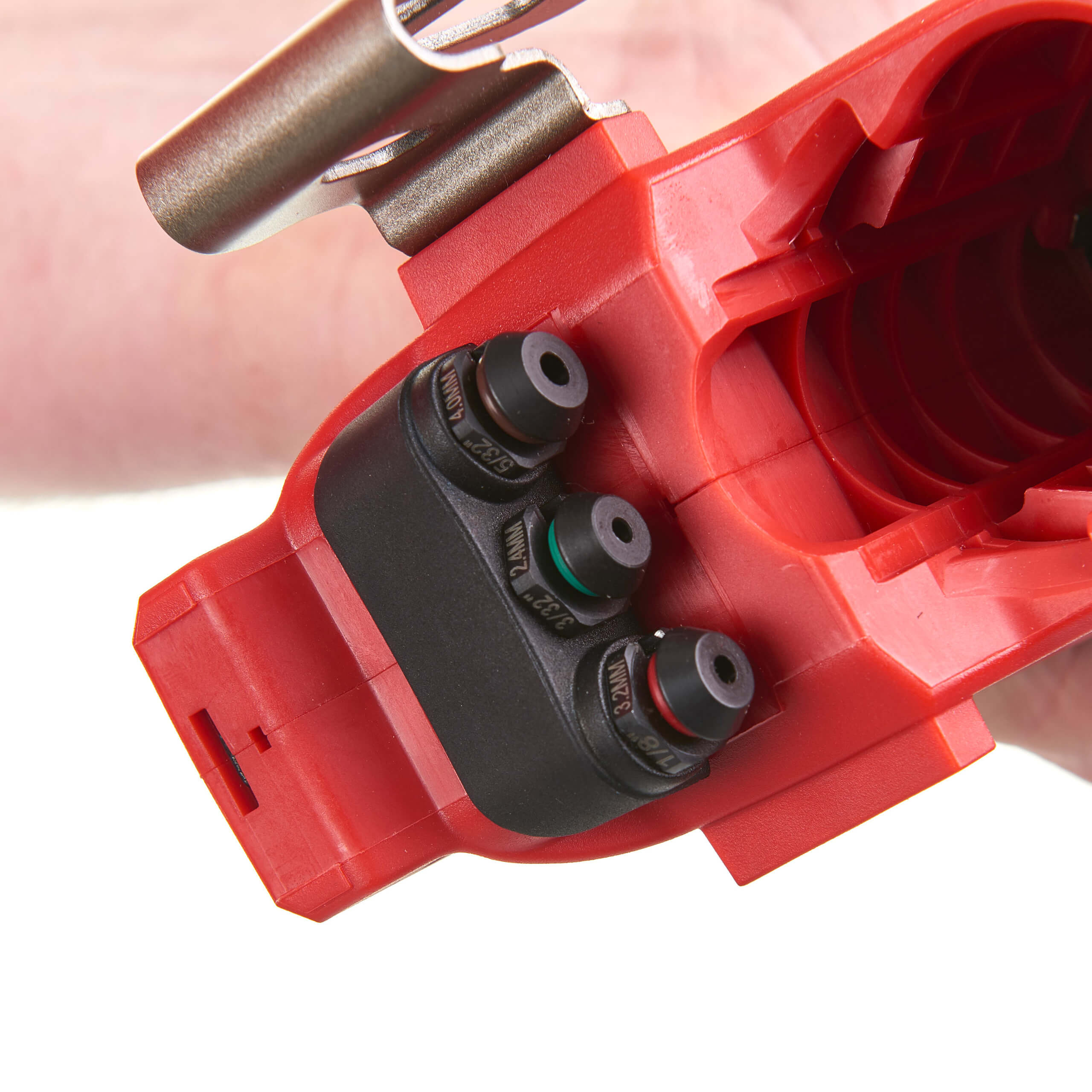 Milwaukee M12BPRT-201X Akku-Blindnietgerät – Leistungsstark und Vielseitig Milwaukee M12BPRT-201X Akku-Blindnietgerät – Leistungsstark und Vielseitig