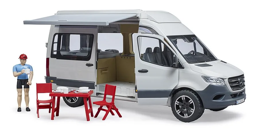Bruder 02672 Mercedes-Benz Sprinter Camper in Weiß mit Fahrer-Figur und Camping-Set, 1:16