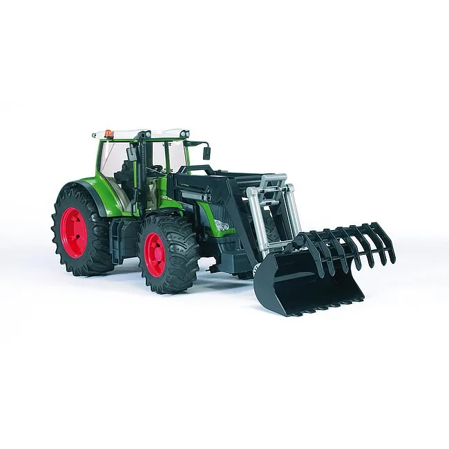 Anwendungsbeispiel: BRUDER Frontlader montiert an einem Traktor der 3000er Serie