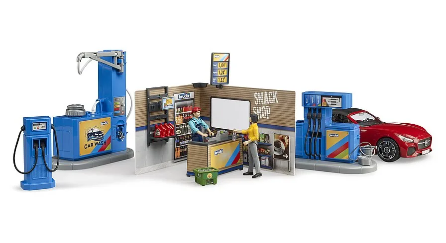 Bruder 62111 bworld Tankstellen-Spielset mit Zapfsäulen, Waschplatz, Snackshop, Figur und rotem Roadster