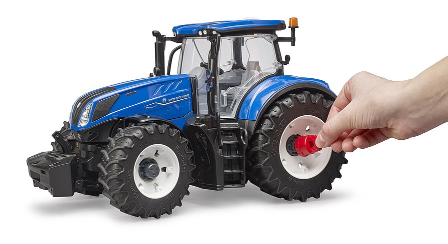 Reifenwechsel-Funktion: Abnehmbare Räder am Bruder New Holland Traktor mit beiliegendem Werkzeug