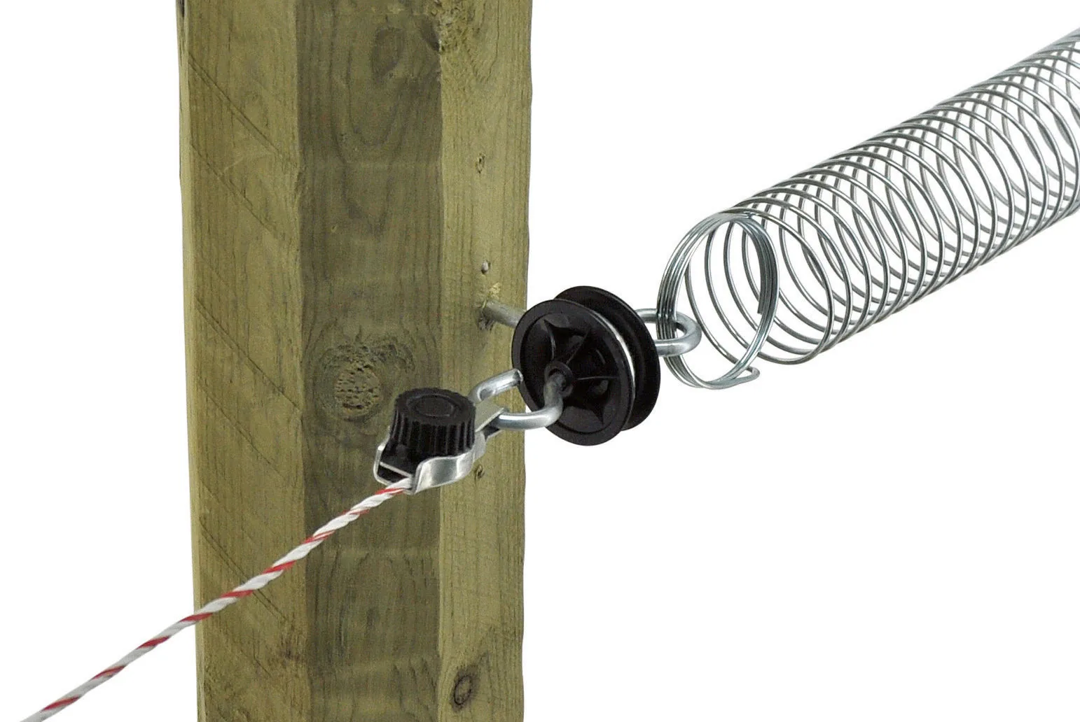 Schwarzer Torgriff-Isolator mit Metall-Spiralseil am Pfosten, Anwendung