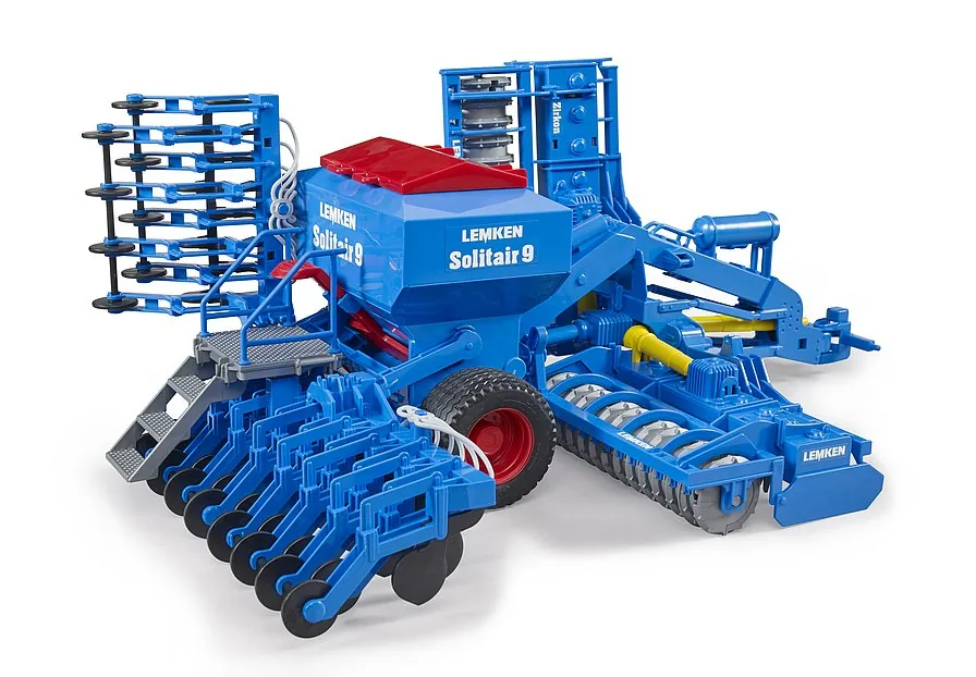 Für den Straßentransport eingeklappte Seitenteile der Bruder Lemken Sämaschine