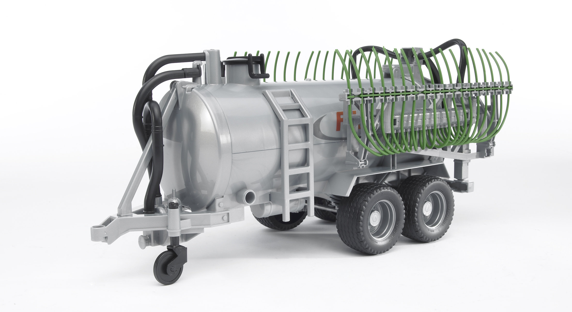 Bruder Fliegl Fassanhänger (Modell 02020) mit eingeklapptem Schleppschlauchverteiler