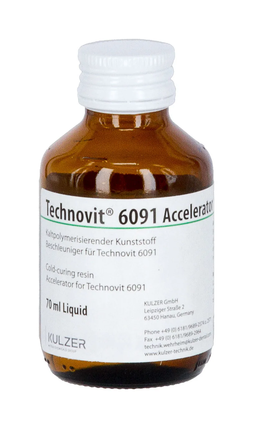 Technovit 6091 Accelerator 70 ml, Beschleuniger für Hufkleber im Braunglas
