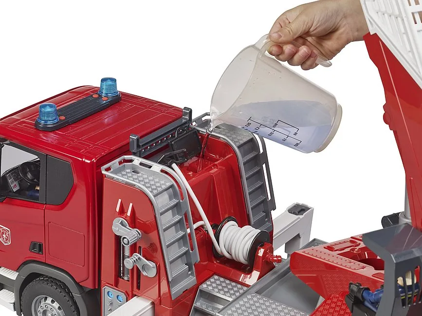 BRUDER Scania Super 560R Feuerwehr mit Drehleiter, Produktbild