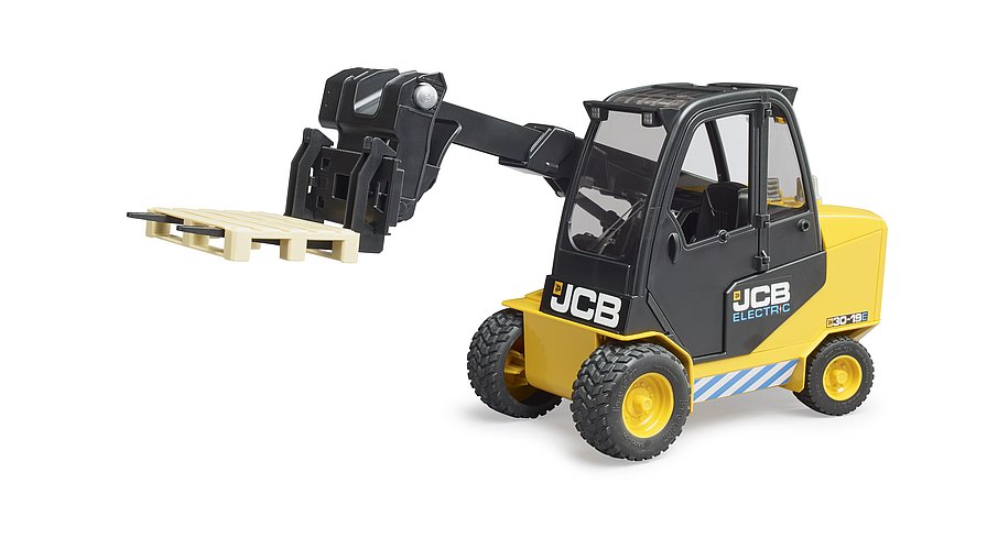 Funktionsansicht: JCB Teletruk hebt eine Europalette mit dem ausfahrbaren Teleskoparm