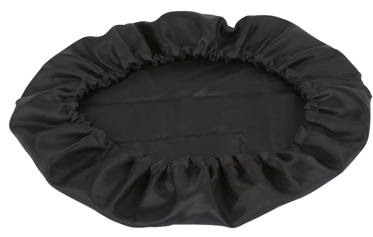 Schwarze elastische Eimerabdeckung, freigestellt