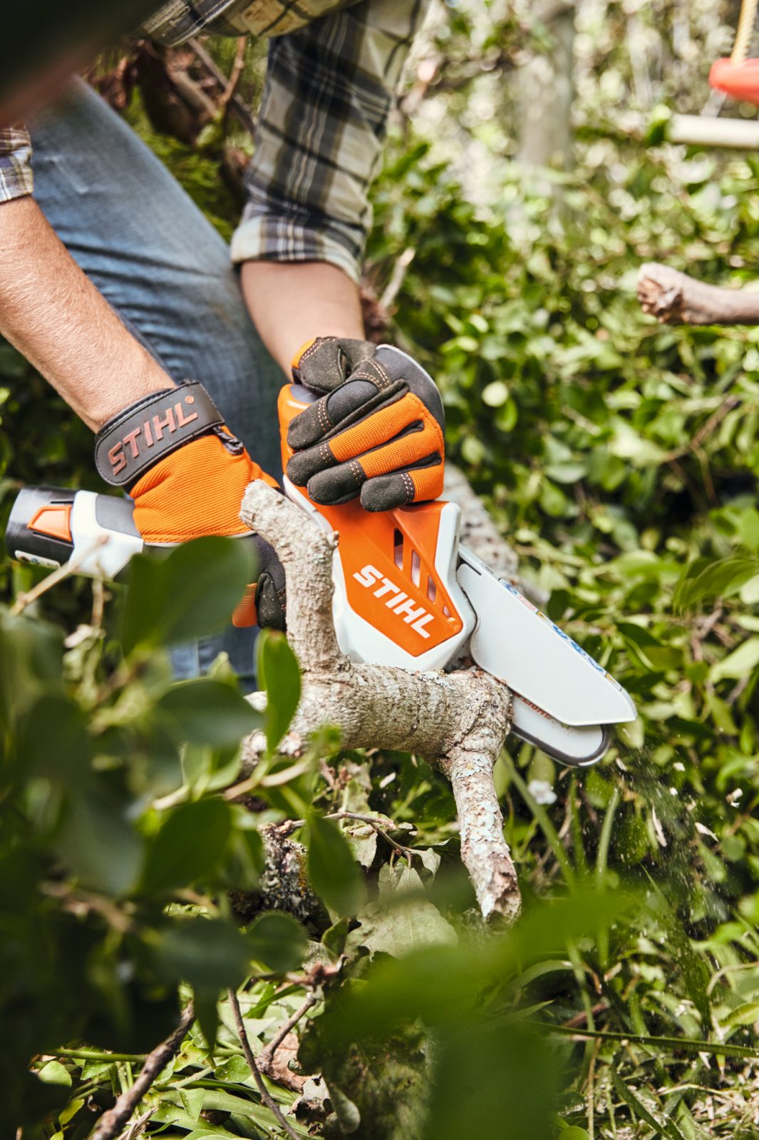 STIHL GTA 26 Akku-Gehölzschneider-Set, 10, 8V, 25 min Laufzeit, ideal für Gartenarbeit