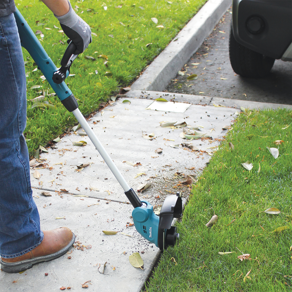 Makita DUR181Z – 18V Akku-Rasentrimmer mit 26 cm Schnittbreite und verstellbarem Teleskopschaft