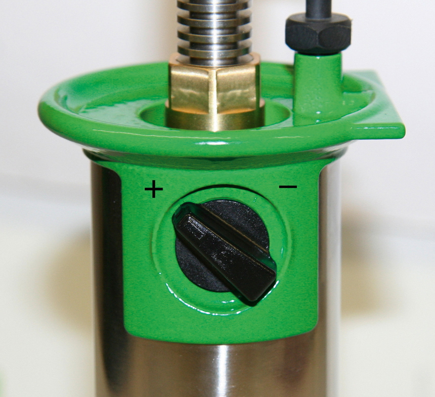 Kerbl GasBuddex,Tierschonender Jungtier-Enthorner mit 20mm-Kopf,2 Gas-Kartuschen und Ersatzdüse.