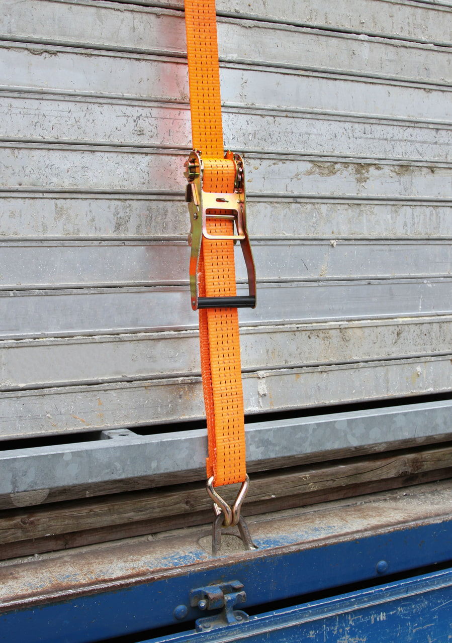 KERBL Ratschenzurrgurt 2-teilig,50 mm,15 m - für Landwirte und Tierhalter,ideal zur Ladungssicherung mit einer zulässigen Zugkraft von 4000 kg.