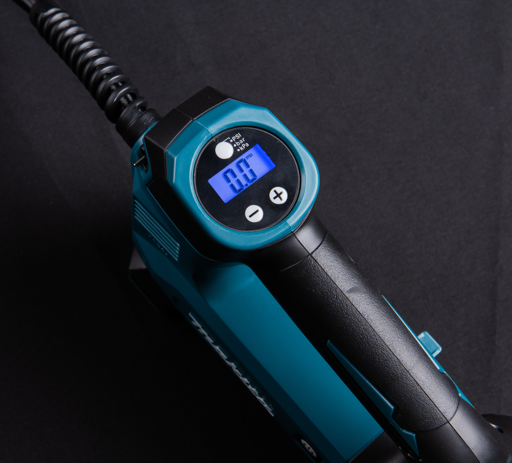 Makita DMP180Z Akku-Kompressor – 18V, 8, 3 bar, vielseitig einsetzbar Makita DMP180Z Akku-Kompressor – 18V, 8, 3 bar, vielseitig einsetzbar