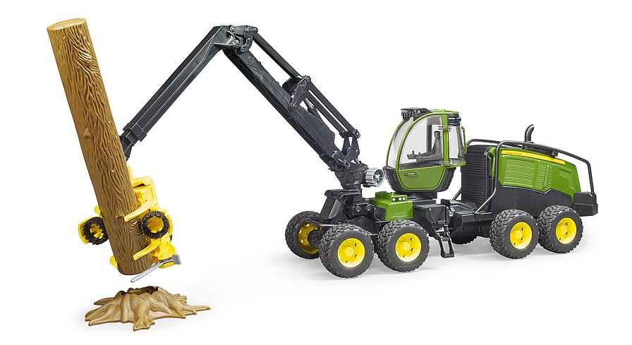 Detailgetreues Modell des John Deere 1270G Harvesters von Bruder mit Baumstamm