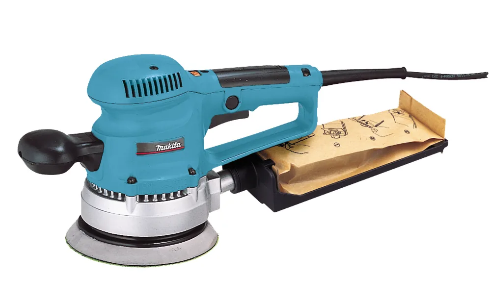 Makita BO6030JX Exzenterschleifer mit Staubfangsack in der Produktansicht