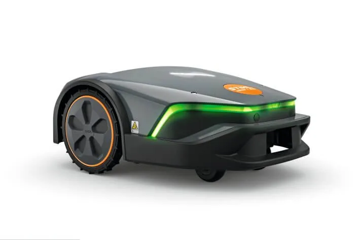 STIHL iMOW 7 EVO Mähroboter in Anthrazit mit LED-Lichtleiste für Rasen bis 5.000 m²