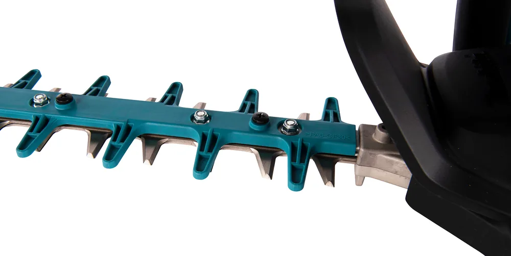 Messerbalken der Makita DUH601Z Akku-Heckenschere in der Nahaufnahme