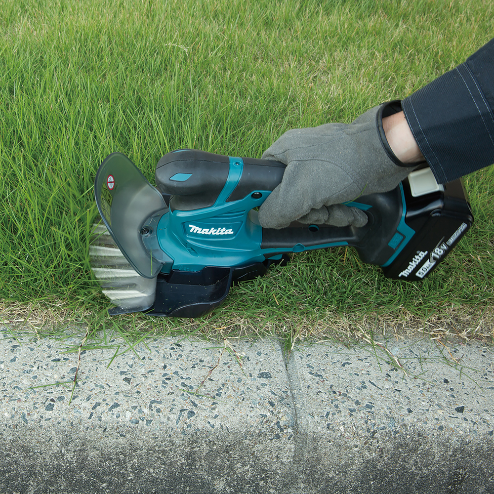 Makita DUM604ZX – 18V Akku-Gras- und Strauchschere mit 16 cm Schnittbreite und 20 cm Schnittlänge